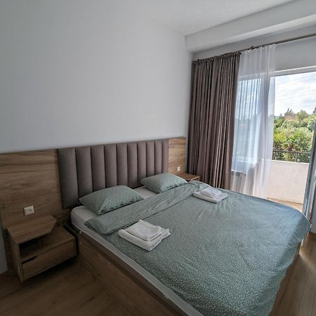 Brand New Apartment In Кутаиси Екстериор снимка